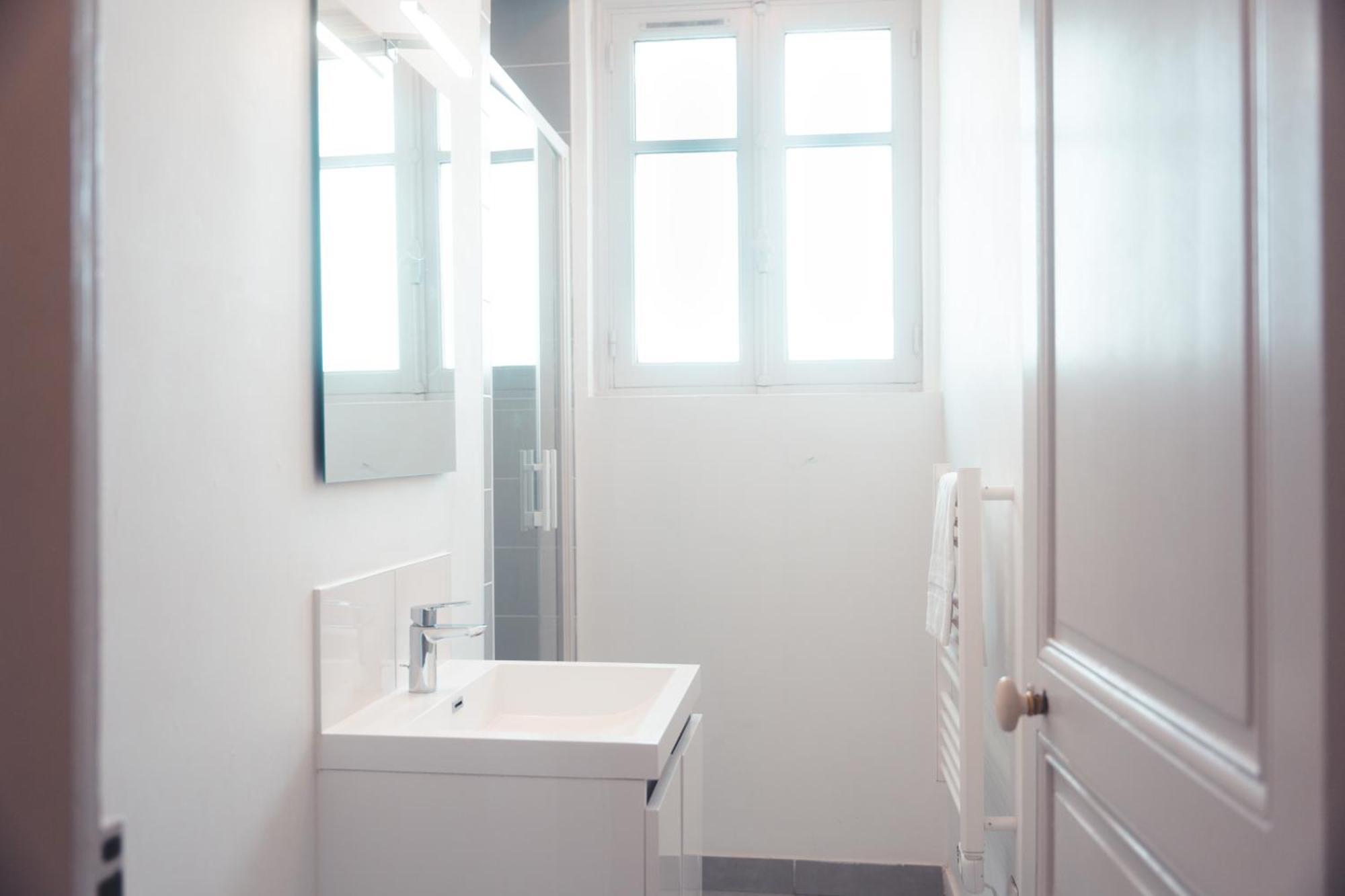 Le Ronsardien - Appartement Calme Et Confortable Tours Dış mekan fotoğraf