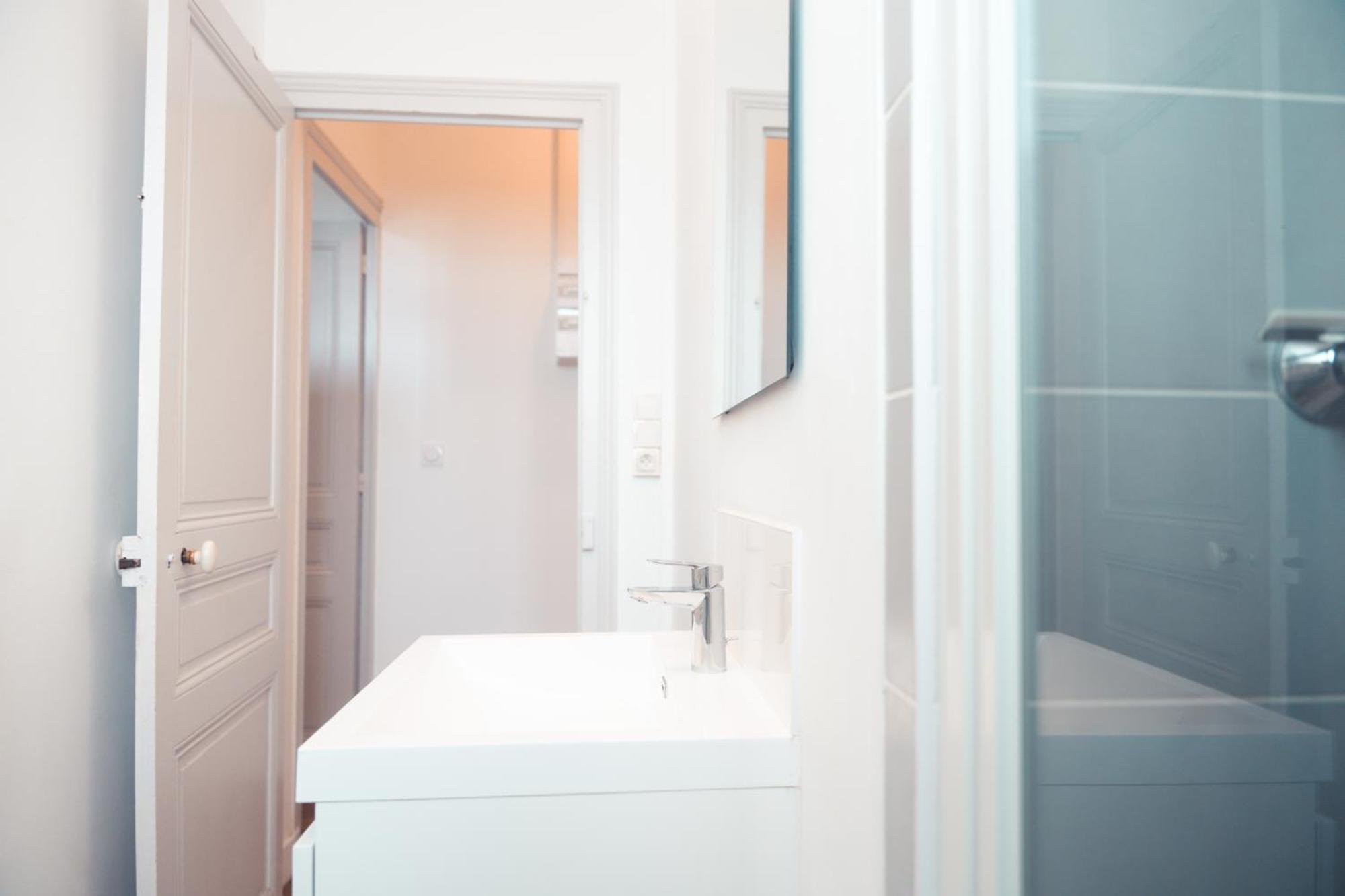 Le Ronsardien - Appartement Calme Et Confortable Tours Dış mekan fotoğraf